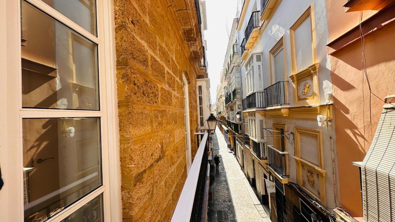 Apartamentos Gadir Centro Cádiz Exterior foto
