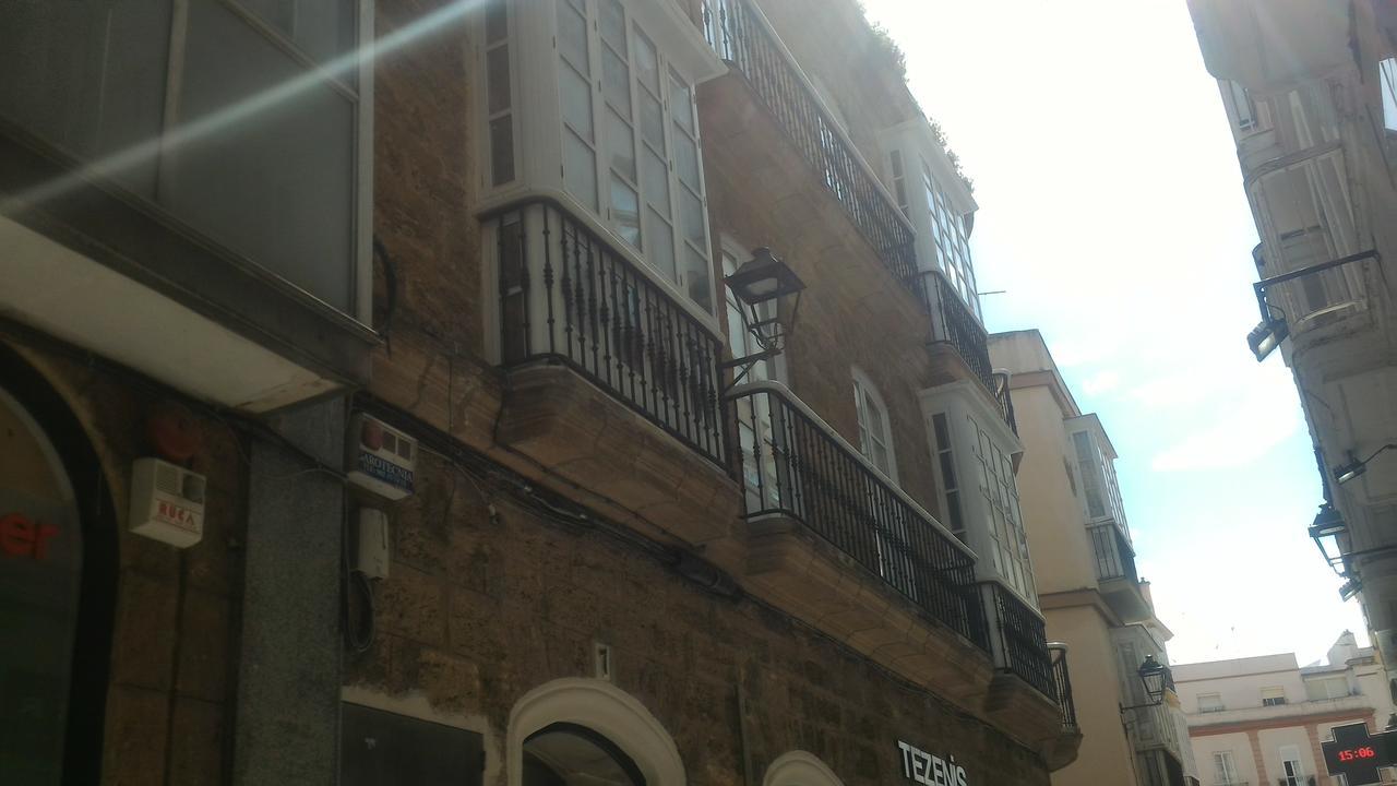 Apartamentos Gadir Centro Cádiz Exterior foto